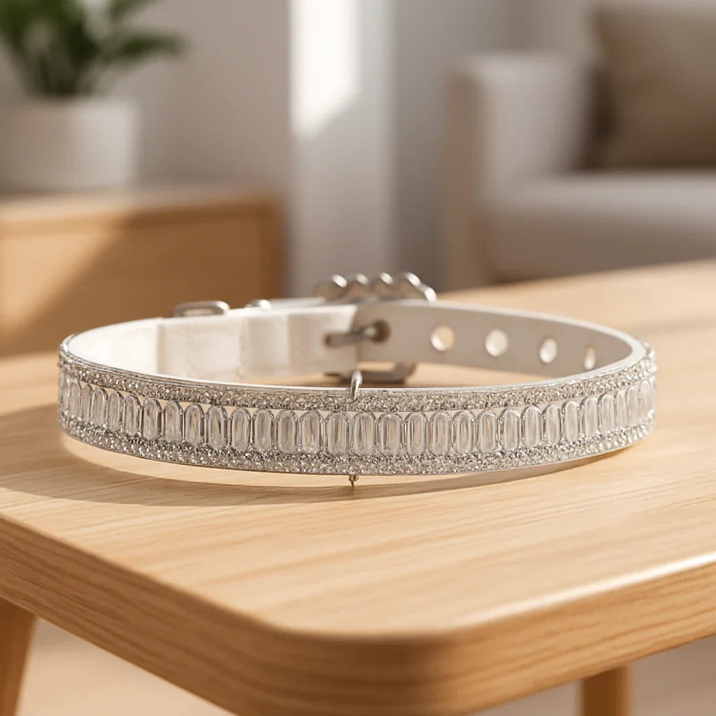 petsafe-rhinestone-pearl-collar